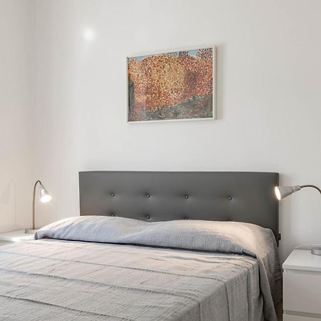 H11 Casa Tecla Centro-Mare Apartment Sanremo Luaran gambar